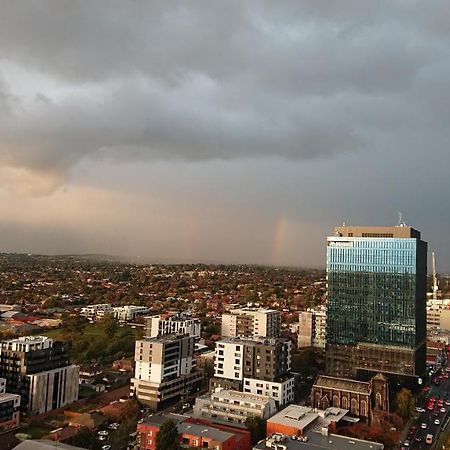 Whitehorse Towers Self Service Holiday Apartment Box Hill Exterior photo
